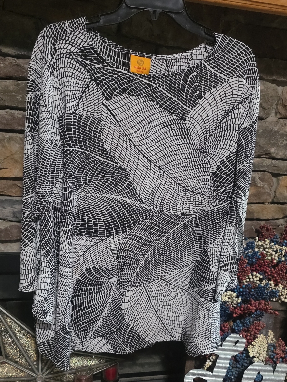 Ruby Rd Leafy Print Chiffon Like Blouse Sz 2X